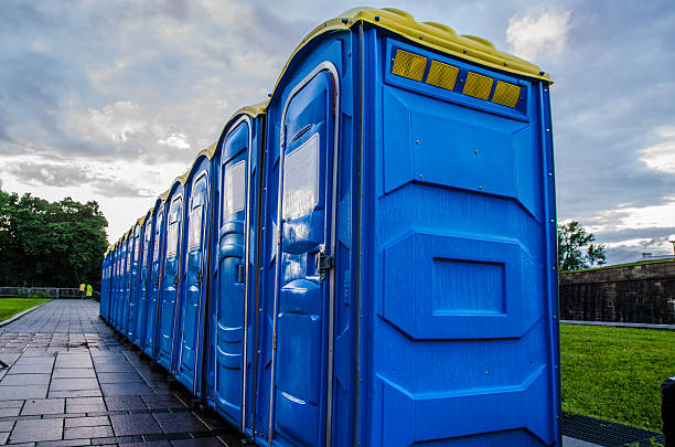Best Portable restroom trailer rental  in Middletown, IN